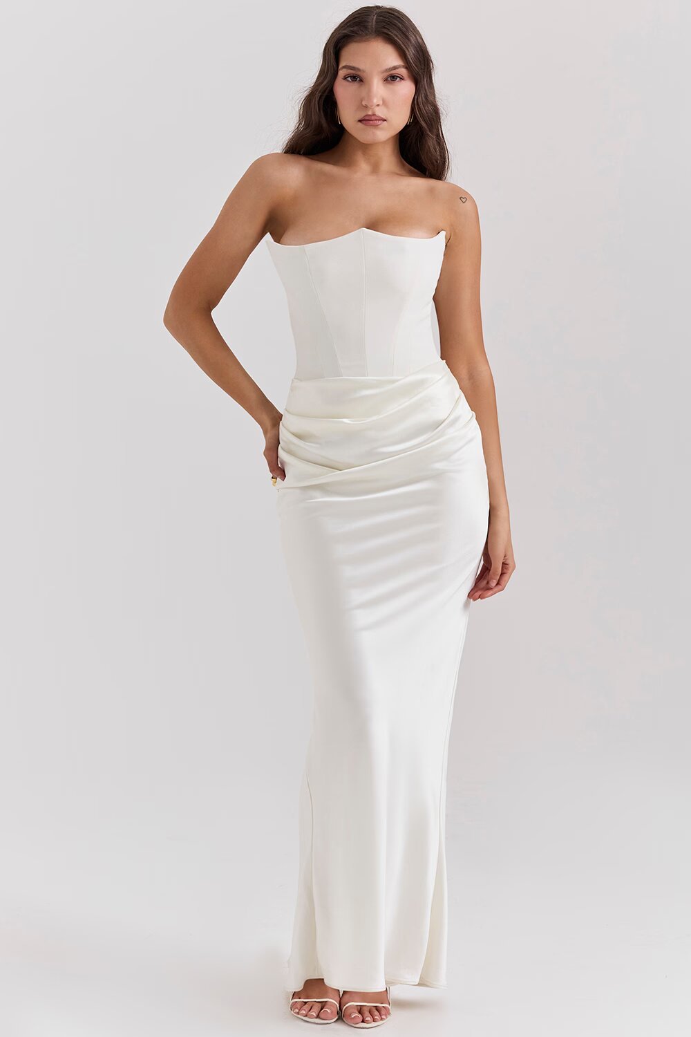 BELLE - CLASSIC VIRAL DRESS